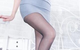 Beautyleg – 免费？小嫻的长腿拍得值，可以要几张作品吗？