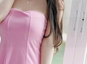 Feilin嗲囡囡 – 黑色丝袜也无法盖住的美：陈媚儿裸足图包！