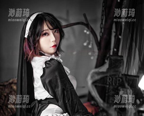 Leah梓未的蓝色妖姬，竟然让图库变得如此不安分？！