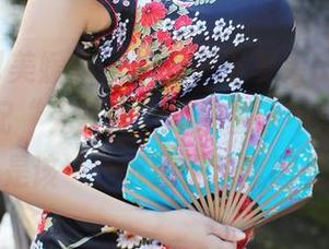 MyGirl美媛馆 – 想象一下夏茉GIGI的泳衣，搭配“无圣光”的脆弱。不知该思考还是该……沉迷于这套图里？