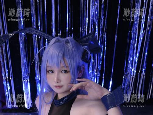 镂空新娘装合集大更新，PAKI酱让婚纱变得像瑞士奶酪！