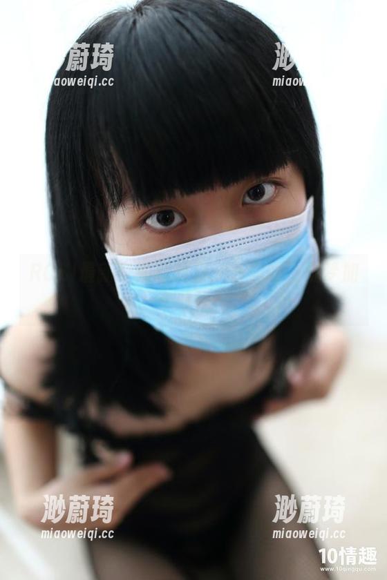 ROSI最新空姐制服套：为你的飞机梦加个戏法！