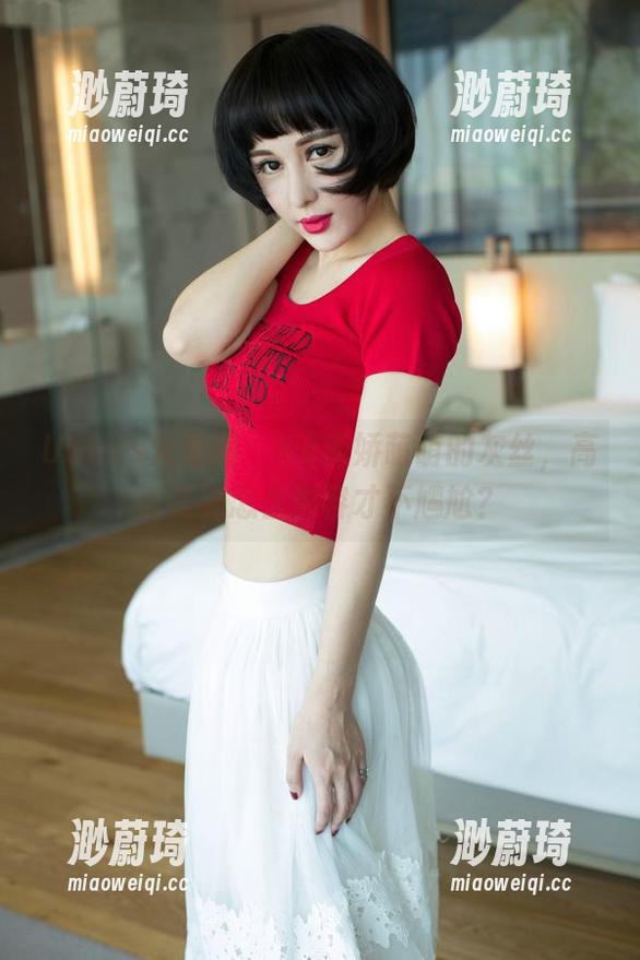 UGirls尤果网 - K8傲娇萌萌的灰丝，高清是要怎么形容才不尴尬？