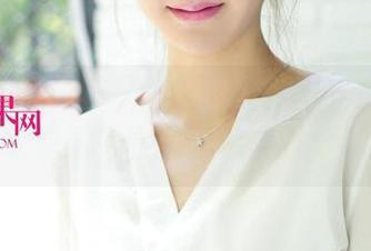 UGirls尤果网 – 杨乔之：一次不太少女的白皙原图，图包里藏着几分调皮