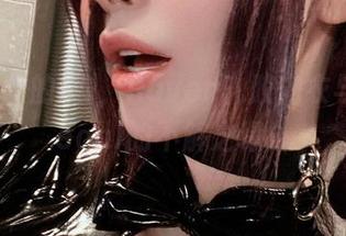 从天而降的CD，Raven乳胶内衣与Vinnegal的不解之缘！