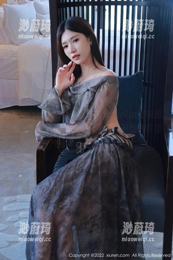 Xiuren秀人网-卓琳妹妹_jolin Xiuren秀人网 - 卓琳妹妹_jolin皮衣新照,最新美图就是这么直接,把我心中那种摇滚魂挖出来了。