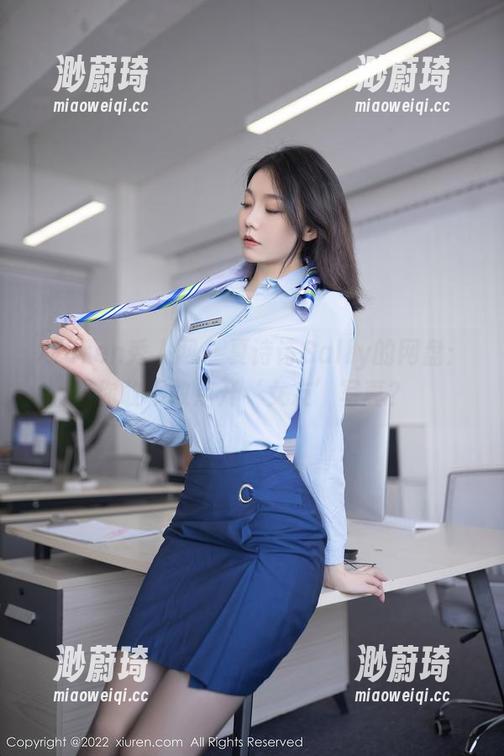 Xiuren秀人网 - 夏诗诗Sally的网盘：你敢不敢点开‘女友’写真？