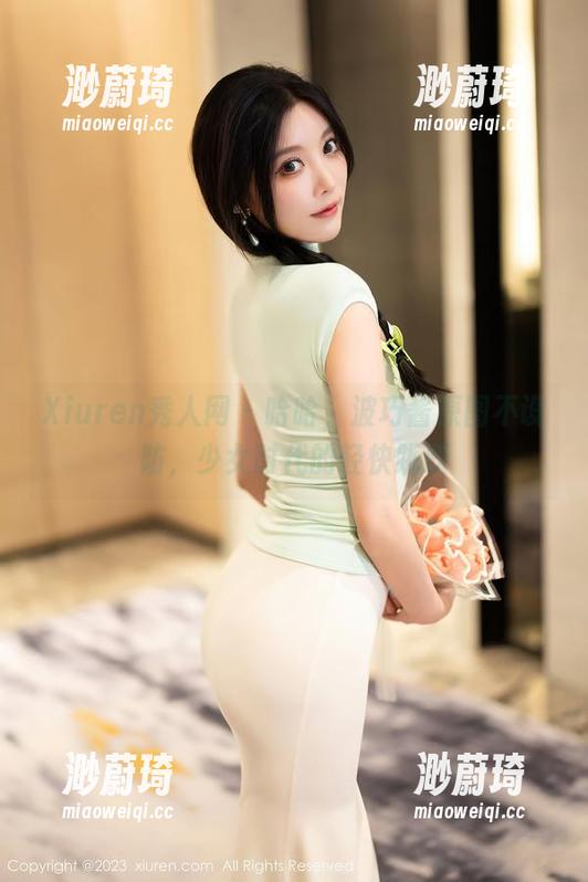 Xiuren秀人网-波巧酱 Xiuren秀人网 - 哈哈,波巧酱原图不设防,少女时代的轻快跳跃