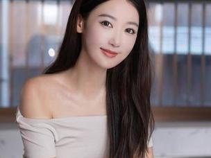 Xiuren秀人网 – 王俪丁呀在线白丝写真，路过都得驻足，谁不想多瞧瞧？