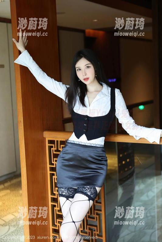 Xiuren秀人网 - 王馨瑶Yanni兔女郎合集，偶尔在想，谁才是真正的兔女郎！