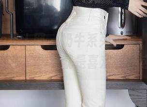 Xiuren秀人网 – 奶牛系列合集，芈琳娜不一定是牛，但我就是喜欢赖在这儿分享