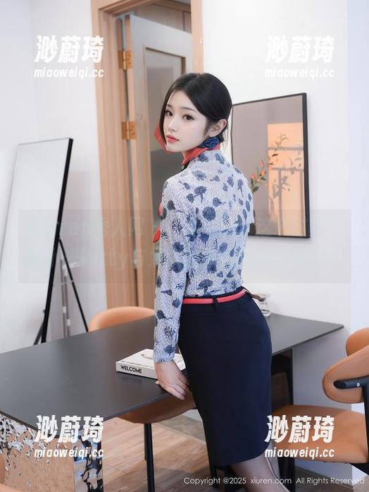 Xiuren秀人网 - 作品笔记：这个时刻，赵小米kitty与奶牛的默契到底是什么？