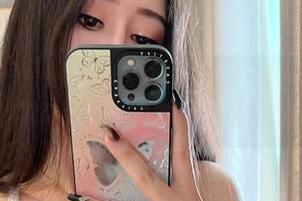 微密圈 – 5.20付费的新鲜出炉，不爱笑的赛琳的图册让你一边流口水，一边默默计算消费！