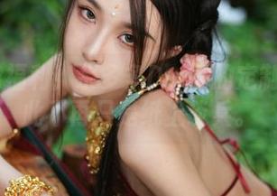 ASMR福利！余多多Dudu的定制写真从此不再只是纸上谈兵。