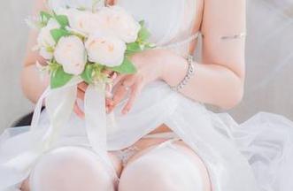 你夏夏的修女写真，不在线也得看一眼