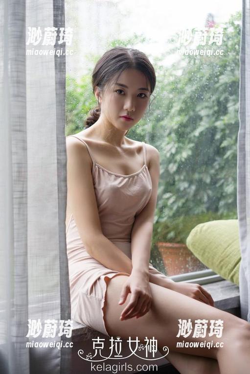 克拉女神 - 私拍时刻，姜璐用连体衣完成了自我救赎——没穿出去的那种！