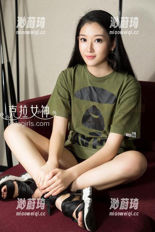 克拉女神 - 杨暖的温柔全套写真，别说我没警告你，会让人心跳加速哦。