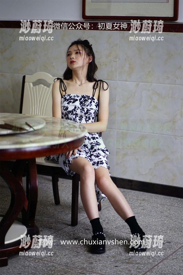 初夏女神 - 图集又上新啦，双双的豹纹就是这样吸引人，不知道你们觉得如何？
