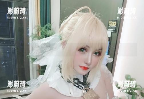 有谁能告诉我，定制图片到底如何抓住夏鸽鸽不想起床的清纯？