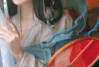 奶狮不咬人这套公孙离的资源，暗示和直白之间让我张嘴结舌，呃。