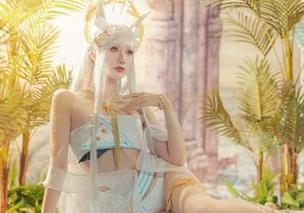抢先体验如月灰的赤发魅魔免费写真，如何能不期待呢？