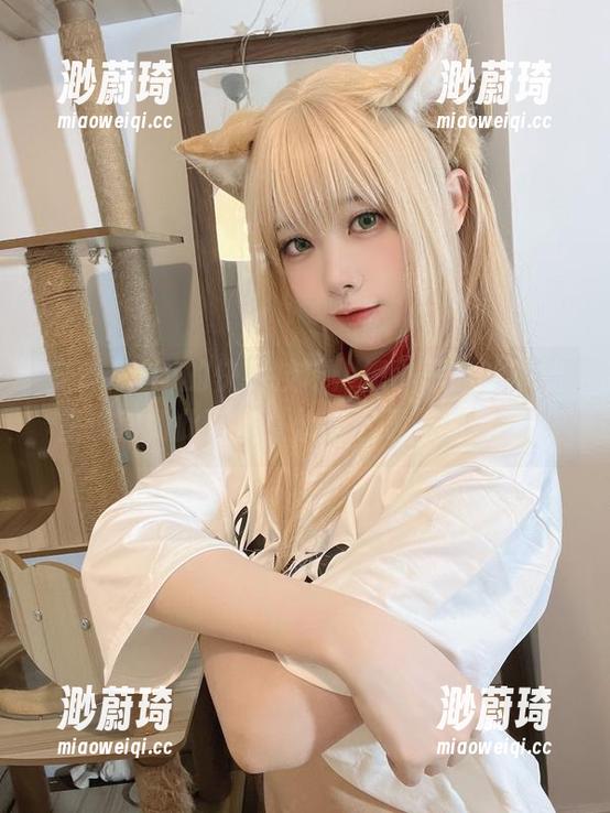 安食Ajiki的快手技巧：把小恶魔的笨拙呈现得如此可爱，快来下载原图资源！