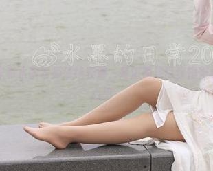 微密圈 – 家有水墨老师清纯表情，高清视频带你慢慢看，一点小心思～