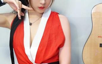 小女巫露娜的天台美图好到你想下载十遍，但嘛—请不要沉迷，咳咳。