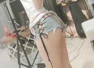 微密圈 – 小玉吃果冻的私房图集，男友视角能不能再加点料？