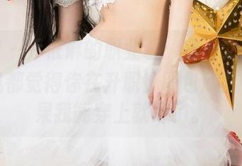 尤果网 – 乔依琳的职业装：穿上之后，连打印机都觉得你在升职！图包欣赏中…如果我能穿上就好了。
