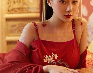 尤蜜荟 – 易阳：把狐狸精变成了头号模特，这套图你服不服？