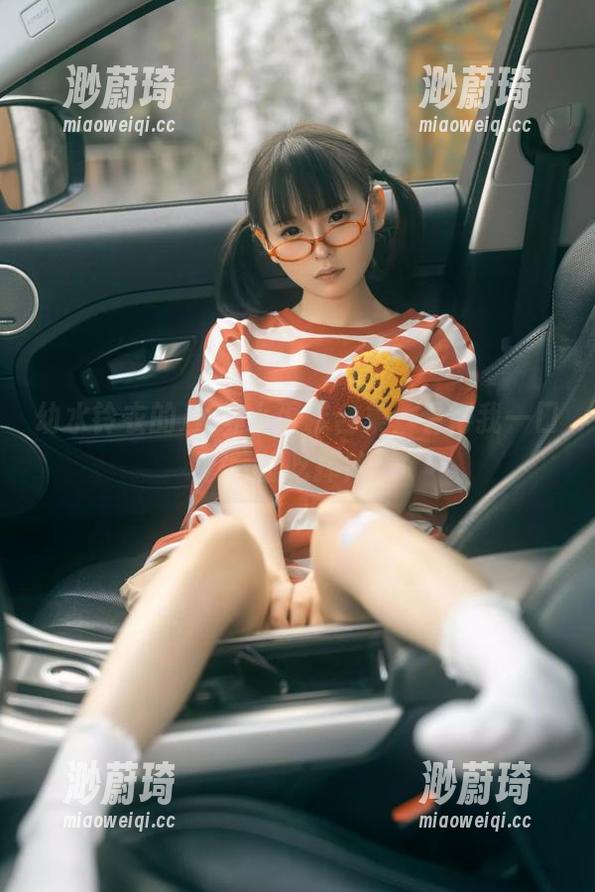 幼水铃衣 幼水铃衣的JK与小蛋糕合集,看得我一口气想吃掉!