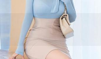 星颜社 – 光线、镜子、黄寒娜？浴室高清合集让我觉得不止洗澡那么简单。
