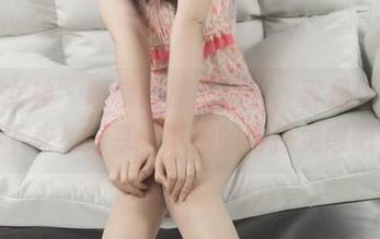 梦丝女神 – 晓晓的旗袍写真，真是让人停不下来！分享一下她的穿搭灵感吧。