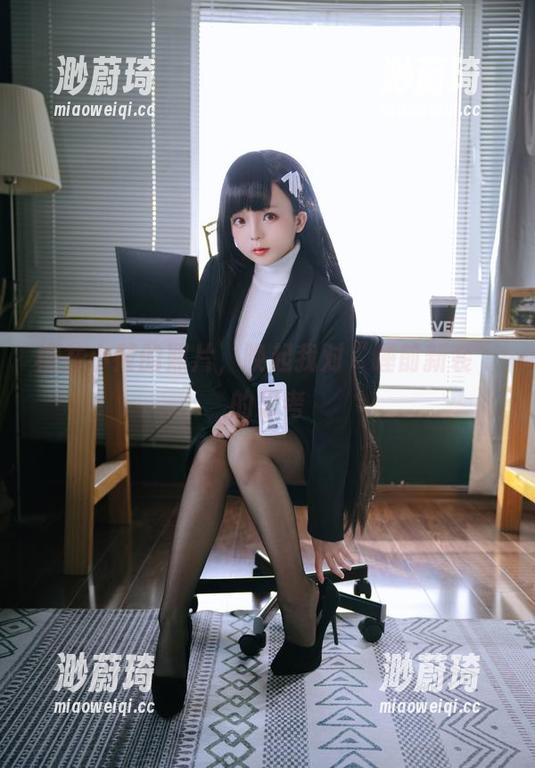 樱井小莜的照片，唤起我对“睡前新装”的思考