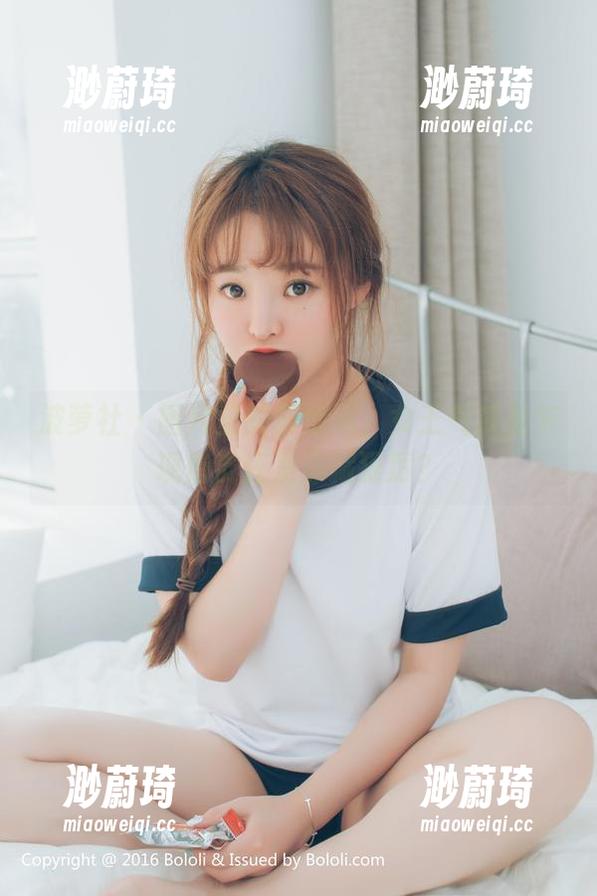 波萝社 - 图片里的柳侑绮，女王气质是乍现俏皮还是深藏狠厉？