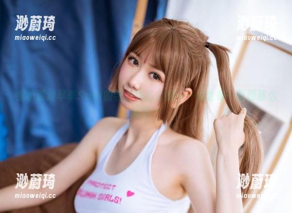 解析渡边早季Saki的学姐作品合集——为啥每一张都那么抓眼？