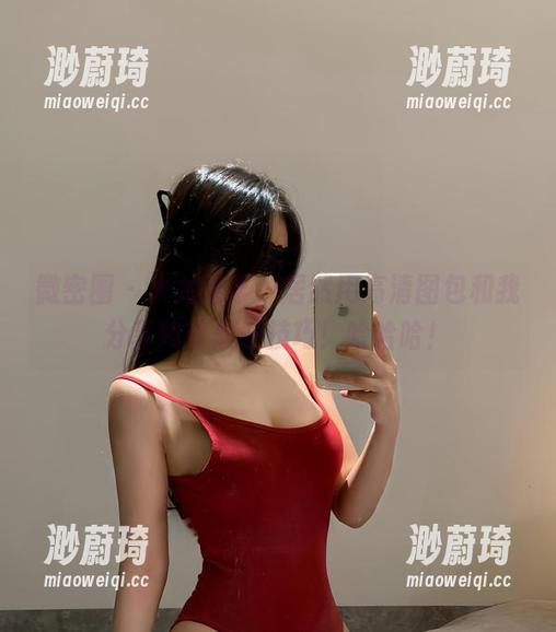 微密圈 - 火龙果羊，居然用高清图包和我分享纯欲烹饪技巧！哈哈哈！
