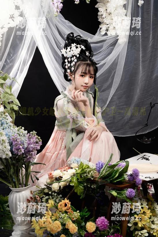 当爆机少女喵小吉遇上传奇护卫—高清私人看护作品集