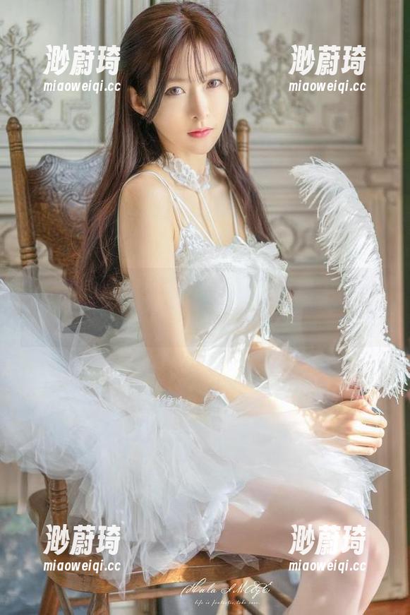 别眨眼！王羽杉私人写真打包，在线原图视角让你犯迷糊！