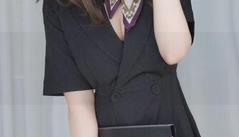 哇，最新白银81白丝兔兔原图竟然这么俏皮，心不在焉也难呀！