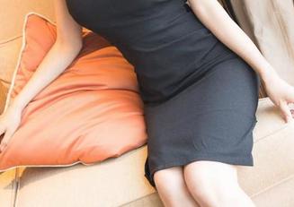 秀人网 – 周慕汐baby写真集新鲜出炉——天台，果然能把城市的喧嚣都抛掉，烦人！