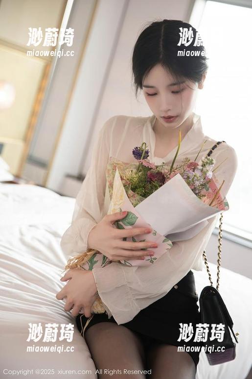 秀人网 - 为什么白兔能当兔女郎？西希白兔有话说，精选哦。
