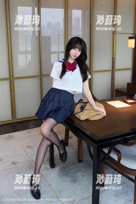 秀人网 - 麻布学妹的御姐作品集：仙女下凡还是光头强？请自测！