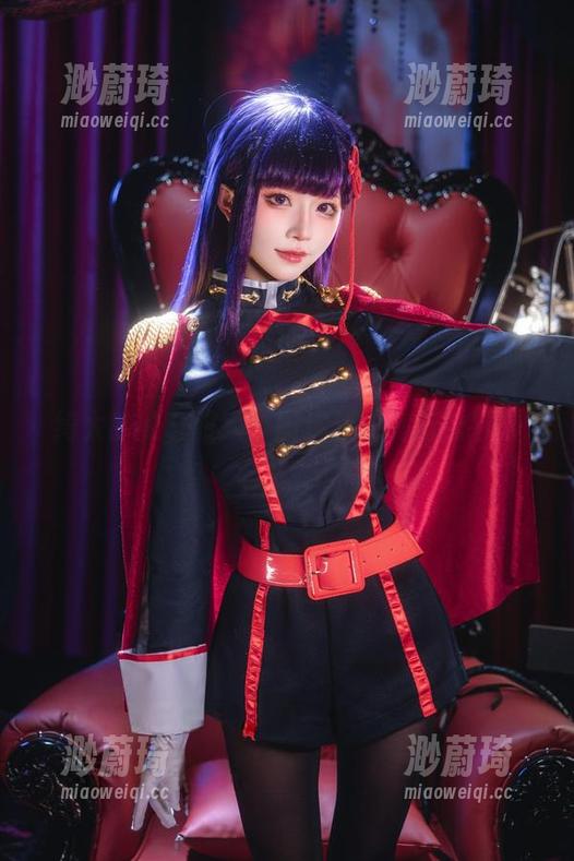 绮太郎的制服秀：图库里最高清的日常