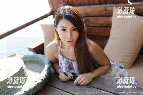 美媛馆 - 最美腿——Abby王乔恩的裸足写真，简直是艺术的又一颠覆。