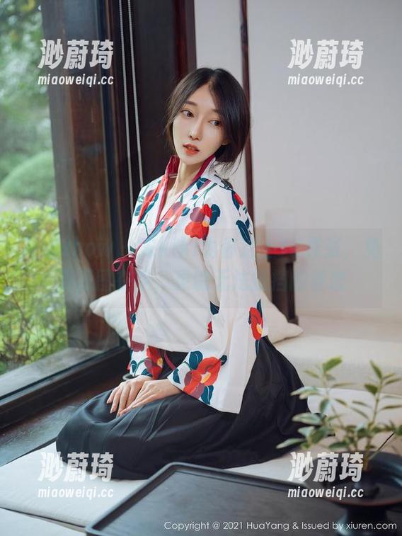花漾show - 宋kiki为你送上JK样张，免费原图在手，灵魂无法抵挡的眷恋