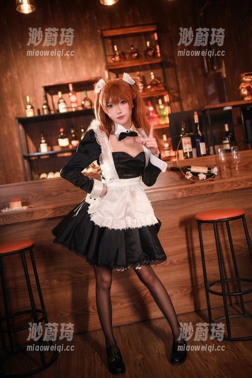 阿包也是兔娘 全套写真看阿包也是兔娘的可可莉克——一场荒诞的迷途经历。
