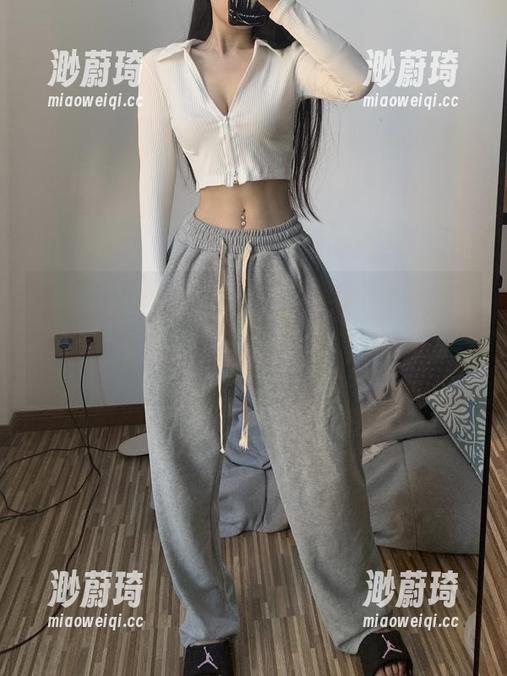 微密圈 - 这些美图真让人怀念，陈佩奇的校园作品里那个白衬衫少年在哪里？壁纸要不要来一张