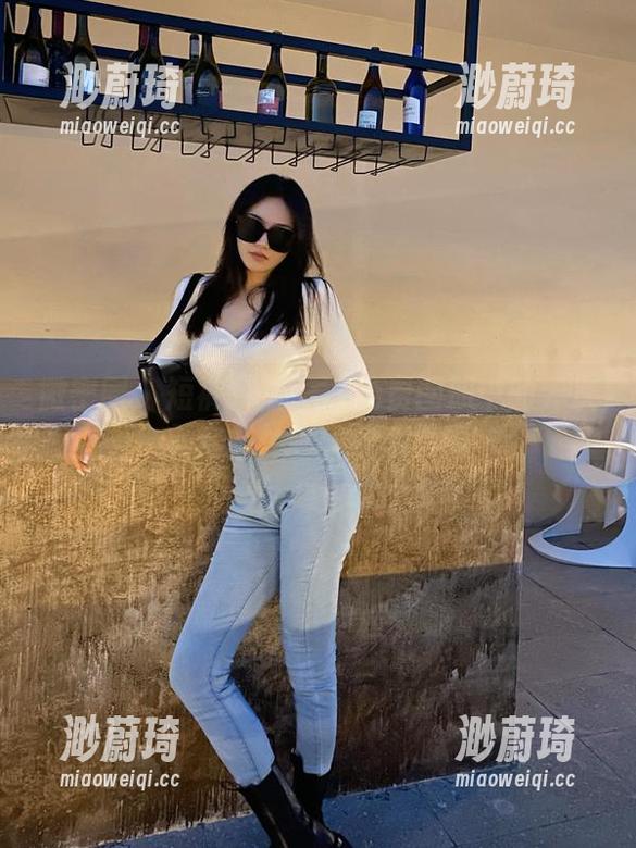 陈佩奇 微密圈 - 短裤+陈佩奇=免费图册中的异次元穿搭体验,快来看啊